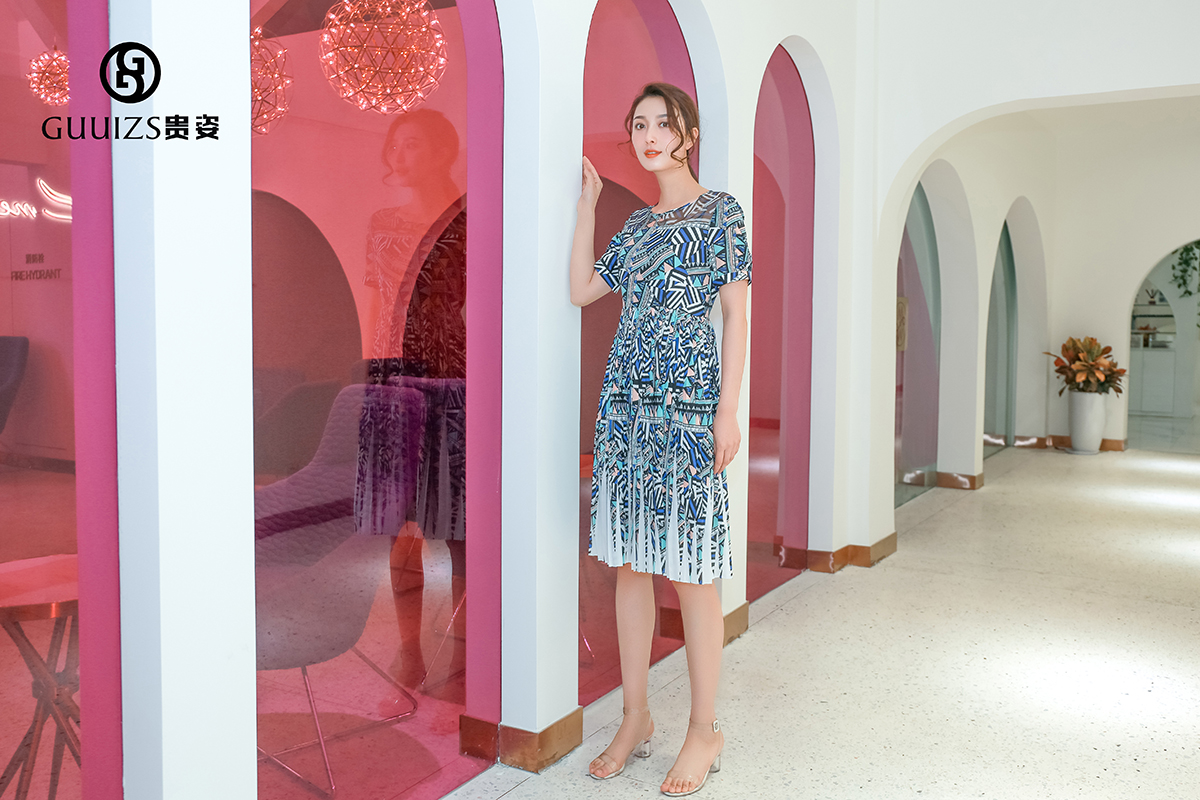 B24A0219.jpg B24A0219.jpg